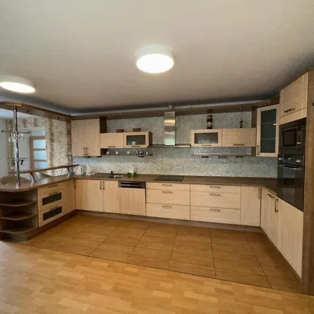 招待所 巴马科旅馆 3*