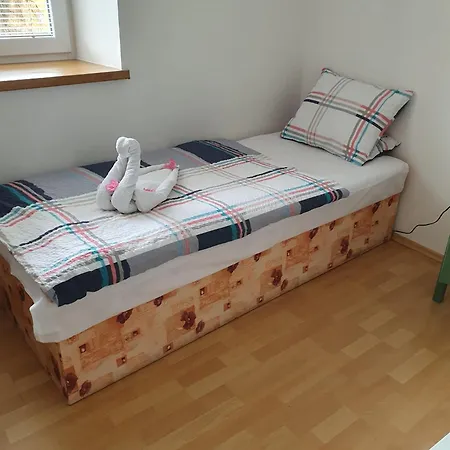 巴马科旅馆 3* Chřibská